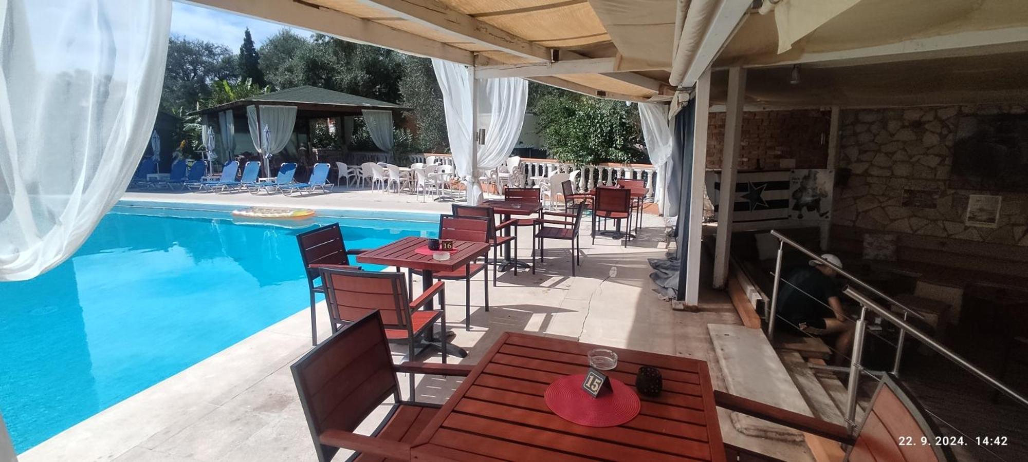 Pantheon Hall Hotel Месонги Экстерьер фото